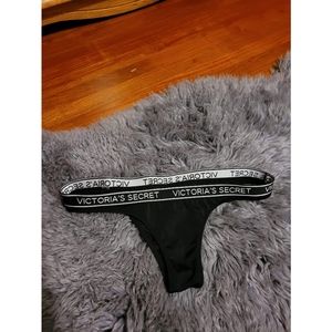 VICTORIA'S SECRET | black bikini bottoms